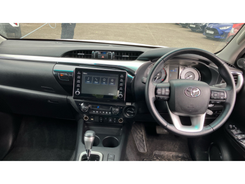 Toyota Hilux Diesel Invincible D/Cab Pick Up 2.8 D-4D Auto